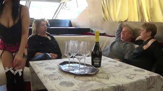 Criada Per Fer-Ho Tot....