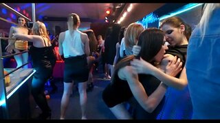 Khuấy lên honeys tính